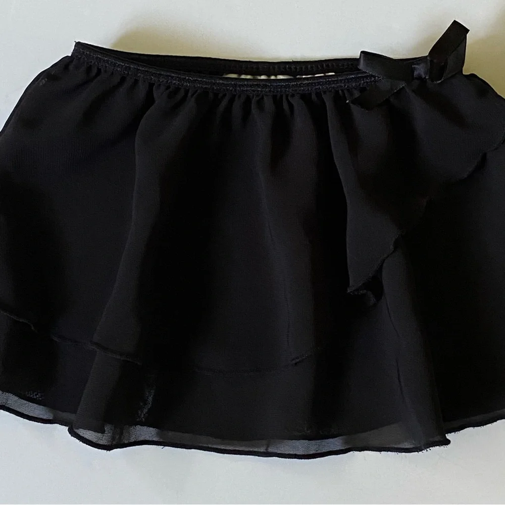 Black Ballet Skirt Size 4 5 XS Danskin Freestyle Elastic Waist EUC Dance Flowy